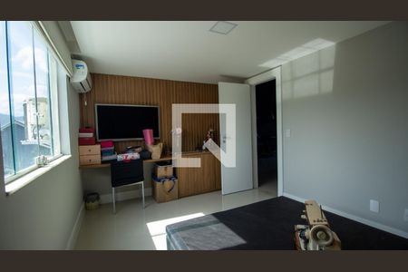 Casa de condomínio à venda com 657m², 5 quartos e 3 vagasQuarto 1 do Sotão