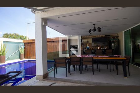 Casa de condomínio à venda com 657m², 5 quartos e 3 vagasÁrea Gourmet