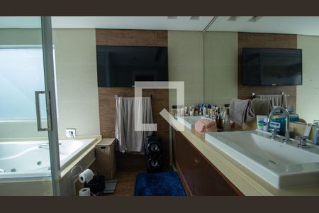 Casa de condomínio à venda com 657m², 5 quartos e 3 vagasBanheiro da Suíte 3