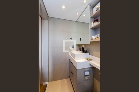 Apartamento para alugar com 60m², 2 quartos e 1 vaga Apartamento para alugar com 60m², 2 quartos e 1 vagaBanheiro da Suíte