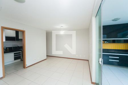 sala de apartamento para alugar com 3 quartos, 83m² em Buritis, Belo Horizonte