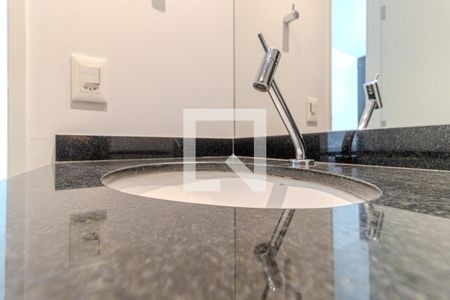 Banheiro de kitnet/studio à venda com 1 quarto, 33m² em Campos Elíseos, São Paulo