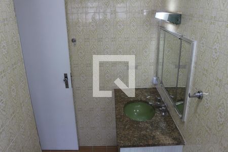 Casa à venda com 360m², 3 quartos e 6 vagasBanheiro da Suíte 1