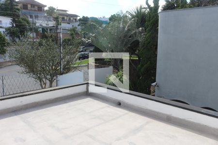Casa à venda com 360m², 3 quartos e 6 vagasLaje