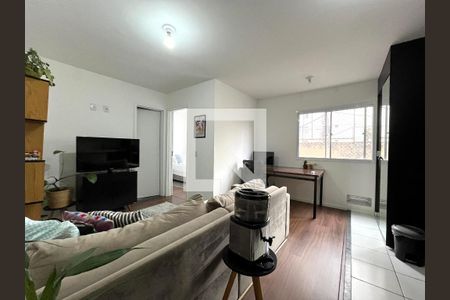 Sala de apartamento para alugar com 1 quarto, 45m² em Vila Mira, São Paulo