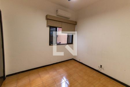 Quarto 1 de casa para alugar com 4 quartos, 203m² em Fonseca, Niterói