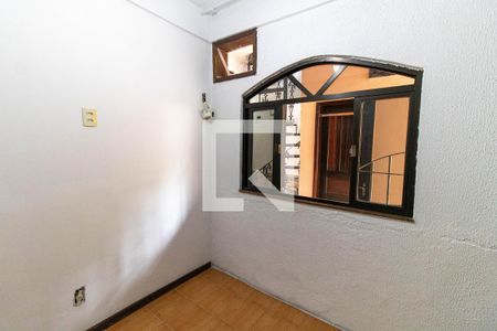 Casa para alugar com 203m², 4 quartos e 2 vagas Casa para alugar com 203m², 4 quartos e 2 vagasQuarto 3