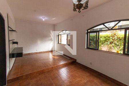 Sala de casa para alugar com 4 quartos, 203m² em Fonseca, Niterói