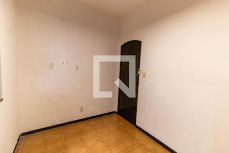Casa para alugar com 203m², 4 quartos e 2 vagas Casa para alugar com 203m², 4 quartos e 2 vagasQuarto 2
