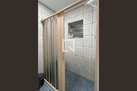 Casa à venda com 180m², 3 quartos e 2 vagasBanheiro 2