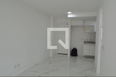 Sala de apartamento para alugar com 1 quarto, 40m² em Freguesia (jacarepaguá), Rio de Janeiro