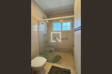 Casa de condomínio à venda com 360m², 4 quartos e 4 vagasBanheiro da Suíte 1