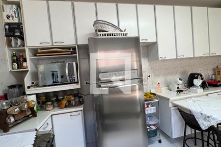 Casa de condomínio à venda com 360m², 4 quartos e 4 vagasCozinha