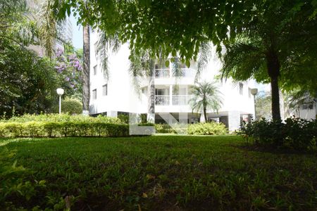 Apartamento à venda com 144m², 3 quartos e 2 vagasFachada