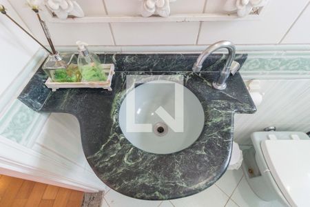 Casa à venda com 150m², 5 quartos e 3 vagasDetalhe Banheiro - Suíte