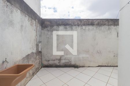 Casa à venda com 150m², 5 quartos e 3 vagasCasa 2 - Área de Serviço