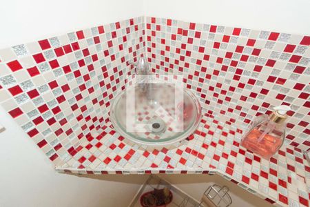 Casa à venda com 150m², 5 quartos e 3 vagasCasa 2 - Detalhe Lavabo