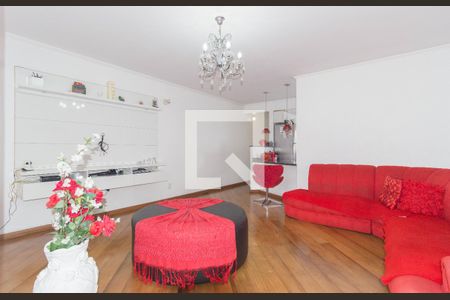 Sala de casa à venda com 5 quartos, 150m² em Vila Prudente, São Paulo