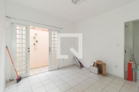 Casa à venda com 150m², 5 quartos e 3 vagasCasa 2 - Sala