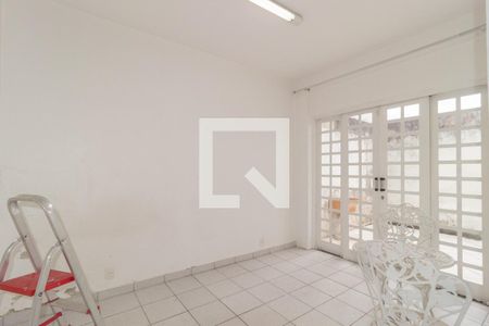 Casa à venda com 150m², 5 quartos e 3 vagasCasa 2 - Quarto 2