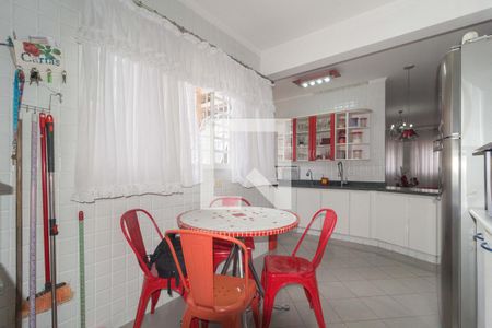 Casa à venda com 150m², 5 quartos e 3 vagasCozinha