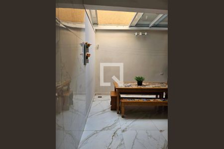 Casa à venda com 104m², 3 quartos e 2 vagasChurrasqueira