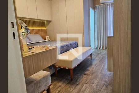 Casa à venda com 104m², 3 quartos e 2 vagasDormitório