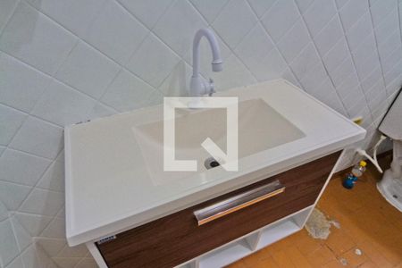 Casa para alugar com 120m², 2 quartos e 1 vaga Casa para alugar com 120m², 2 quartos e 1 vagaBanheiro