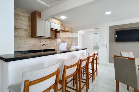 Apartamento para alugar com 85m², 2 quartos e 2 vagasÁrea comum - Salão de festas