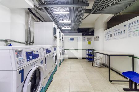 Apartamento à venda com 199m², 3 quartos e sem vagaÁrea comum - Lavanderia