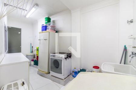 Apartamento à venda com 199m², 3 quartos e sem vagaÁrea de Serviço