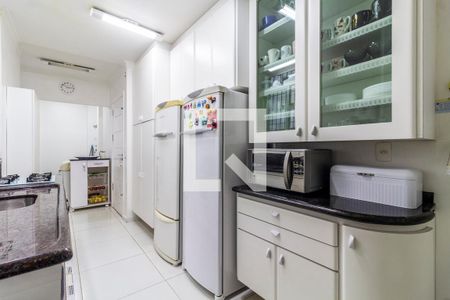 Apartamento à venda com 199m², 3 quartos e sem vagaCozinha
