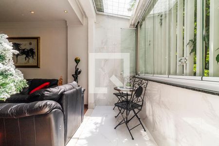 Apartamento à venda com 199m², 3 quartos e sem vagaVaranda