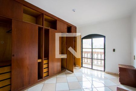 Quarto 1 - Suíte de casa à venda com 3 quartos, 240m² em Parque Gerassi, Santo André