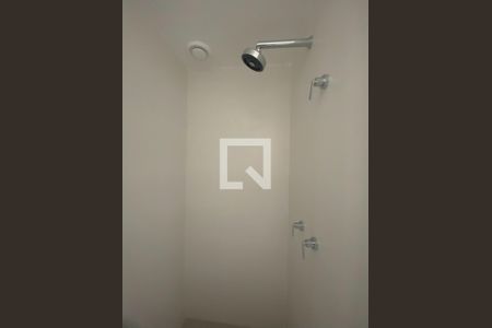 Apartamento à venda com 140m², 3 quartos e 2 vagas Apartamento à venda com 140m², 3 quartos e 2 vagasDetalhe do banheiro social 1