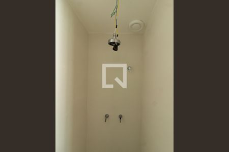 Apartamento à venda com 140m², 3 quartos e 2 vagas Apartamento à venda com 140m², 3 quartos e 2 vagasDetalhe do banheiro social 2