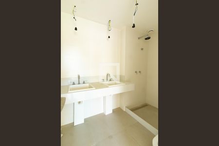 Apartamento à venda com 140m², 3 quartos e 2 vagas Apartamento à venda com 140m², 3 quartos e 2 vagasDetalhe do banheiro da suíte 3