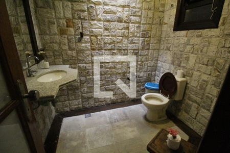 Casa à venda com 470m², 4 quartos e 2 vagasSauna - Banheiro