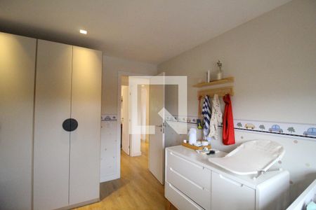 Casa à venda com 470m², 4 quartos e 2 vagasQuarto 2