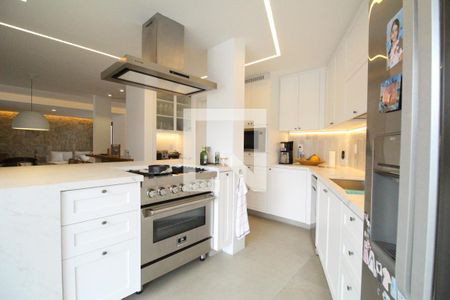 Casa à venda com 470m², 4 quartos e 2 vagasCozinha