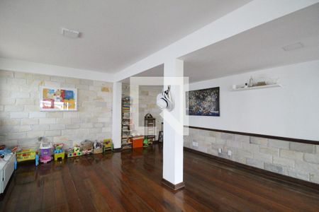 Casa à venda com 470m², 4 quartos e 2 vagasSalão de festa