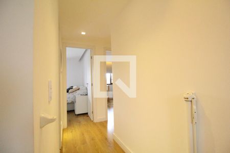 Casa à venda com 470m², 4 quartos e 2 vagasCorredor