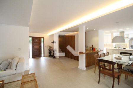 Sala de casa à venda com 4 quartos, 470m² em Anil, Rio de Janeiro
