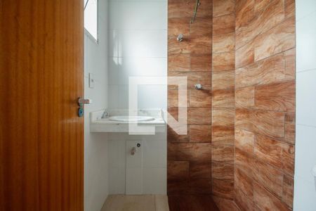 Apartamento à venda com 55m², 2 quartos e 1 vagaBanheiro 