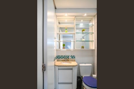 Banheiro da Suite de apartamento à venda com 3 quartos, 120m² em Jardim Celeste, São Paulo