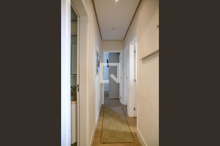 Corredor de apartamento à venda com 3 quartos, 120m² em Jardim Celeste, São Paulo