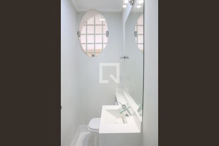 Lavabo de casa à venda com 3 quartos, 600m² em Bela Aliança, São Paulo