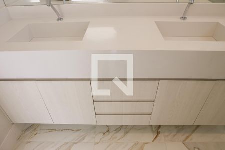 Casa para alugar com 600m², 3 quartos e 4 vagasBanheiro da Suíte 2