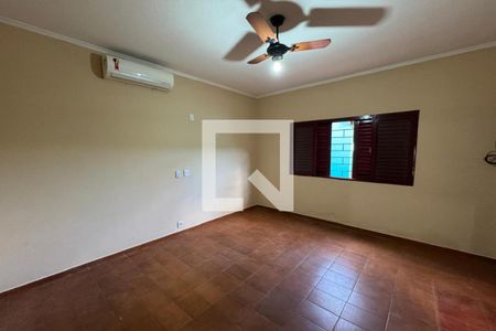 Suíte de casa para alugar com 3 quartos, 220m² em Ipiranga, Ribeirão Preto