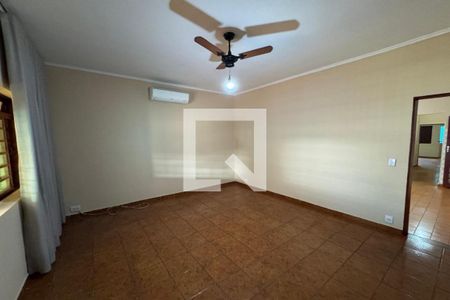 Sala de casa para alugar com 3 quartos, 220m² em Ipiranga, Ribeirão Preto